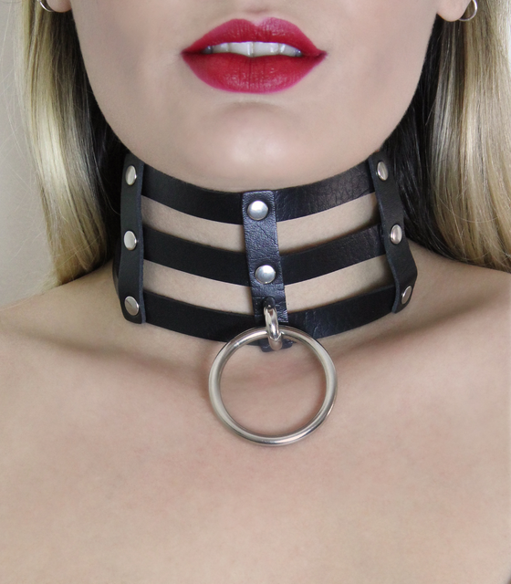 Love In Leather Large Grid Choker